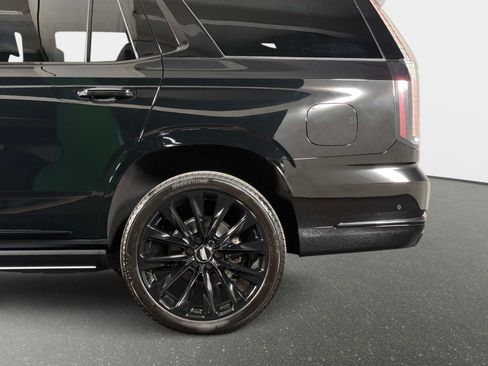 Used 2026 Cadillac Escalade Platinum Sport w/ LPO, ONYX Package AWD/4WD image 11