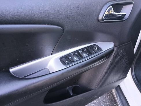 Used 2016 Dodge Journey Crossroad AWD/4WD image 11