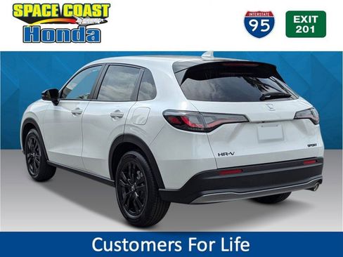 New 2026 Honda HR-V Sport image 4