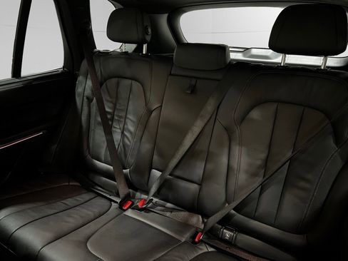 Used 2022 BMW X5 xDrive40i image 22