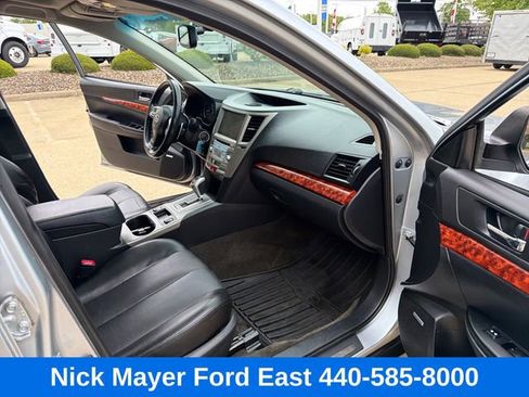 Used 2012 Subaru Outback 3.6R Limited AWD/4WD image 24