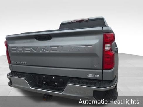 Used 2024 Chevrolet Silverado 1500 LT AWD/4WD image 7