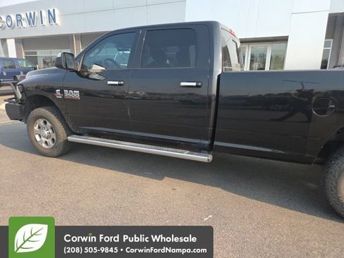 Used 2018 RAM 3500 Big Horn AWD/4WD image 13