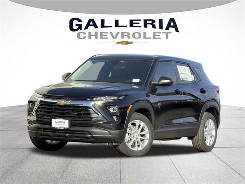 New 2026 Chevrolet TrailBlazer LS w/ LS Confidence Package image 2