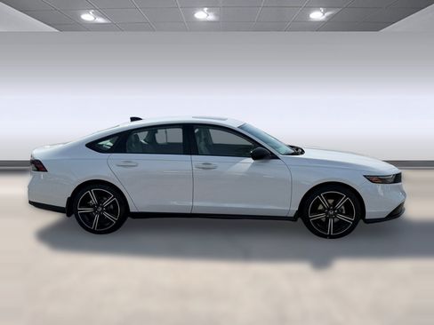 New 2026 Honda Accord SE image 8