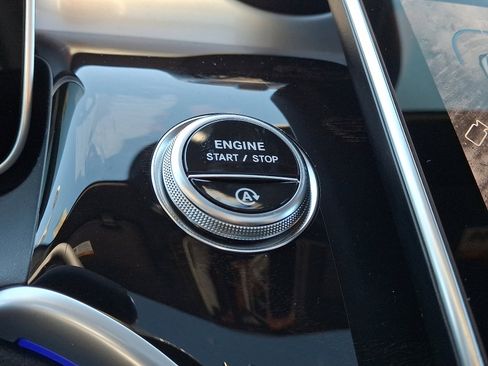 New 2026 Mercedes-Benz GLC 300 4MATIC image 19