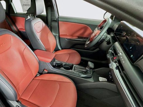 New 2025 Kia K4 GT-Line image 29