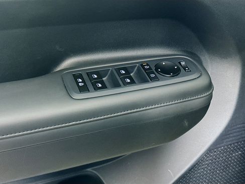 Used 2026 Hyundai Santa Fe SEL FWD image 15