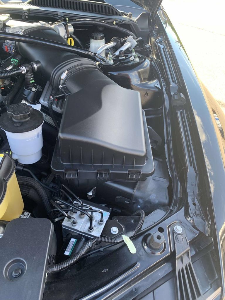 Used 2009 Ford Mustang Shelby GT500 RWD image 34