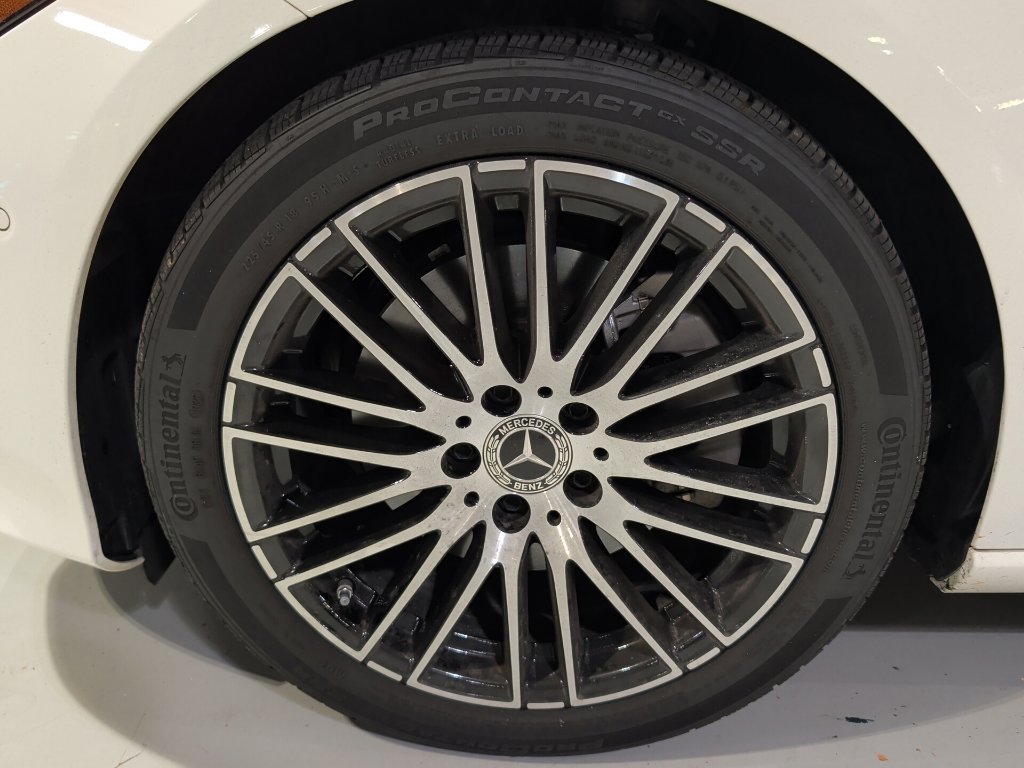 Used 2024 Mercedes-Benz C 300 4MATIC Sedan image 9