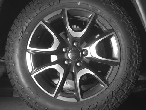 Used 2025 Jeep Compass Trailhawk image 15