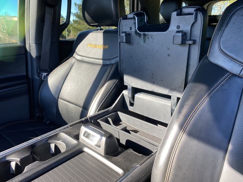 Used 2025 Ford Expedition Tremor image 38