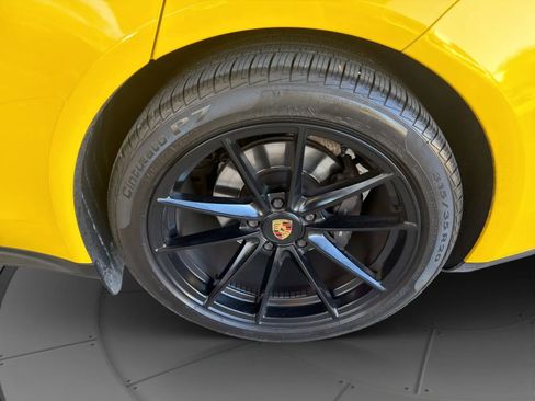 Used 2018 Porsche Panamera 4 image 23