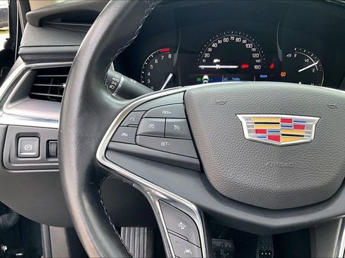 Used 2019 Cadillac XT5 Luxury AWD/4WD image 10