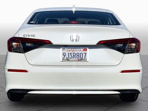 Used 2024 Honda Civic LX image 4