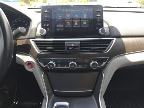 Used 2018 Honda Accord EX-L image 23