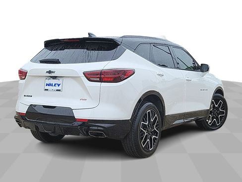 Used 2023 Chevrolet Blazer RS w/ Driver Confidence II Package FWD image 8
