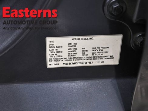 Used 2021 Tesla Model Y Long Range AWD/4WD image 30