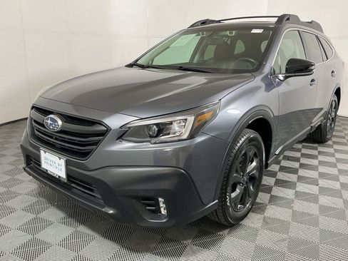 Used 2021 Subaru Outback Onyx Edition XT image 2