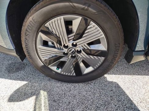 Used 2025 Nissan Murano SL AWD/4WD image 28