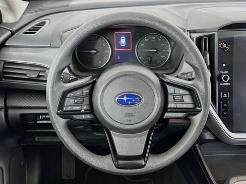 Used 2024 Subaru Crosstrek 2.0i Premium image 18