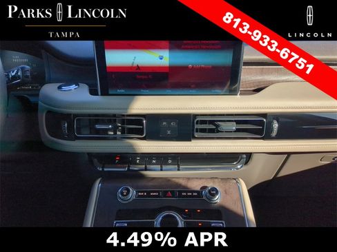Certified 2023 Lincoln Aviator Reserve w/ Equipment Group 201A image 21