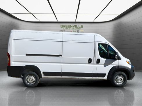 New 2026 RAM ProMaster 2500 w/ Convenience Group image 9