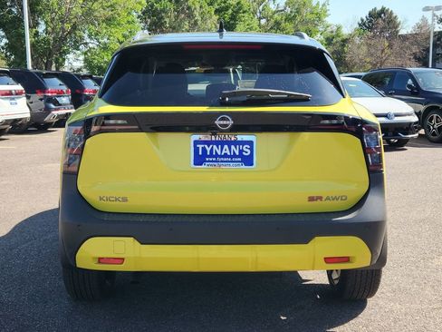 New 2025 Nissan Kicks SR w/ Illumination Package image 4