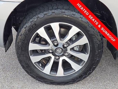 Used 2018 Toyota Sequoia Limited w/ Safety & Convenience Package image 7