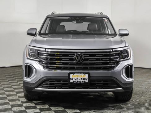 Used 2024 Volkswagen Atlas SEL AWD/4WD image 8