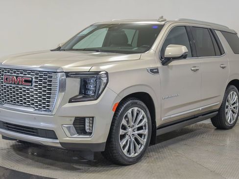 Used 2023 GMC Yukon Denali w/ Max Trailering Package AWD/4WD image 9