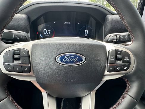 New 2026 Ford Explorer Active RWD image 23