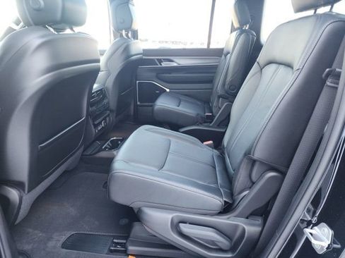 New 2026 Jeep Grand Wagoneer Limited image 21