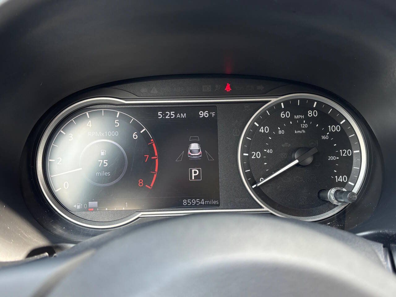 Used 2019 Nissan Kicks SR w/ SR Premium Package FWD image 20
