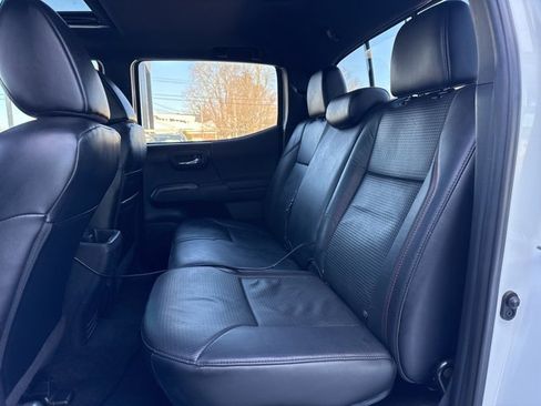Used 2019 Toyota Tacoma TRD Pro image 11
