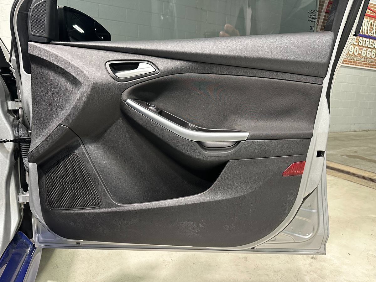 Used 2013 Ford Focus ST FWD image 10