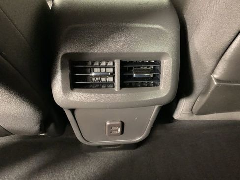 Used 2023 GMC Terrain SLE w/ Driver Convenience Package image 32