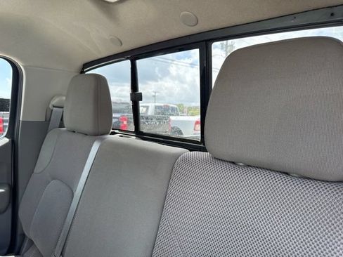 Used 2019 Nissan Frontier SV RWD image 22
