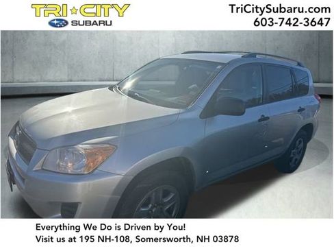 Used 2011 Toyota RAV4 4WD image 1