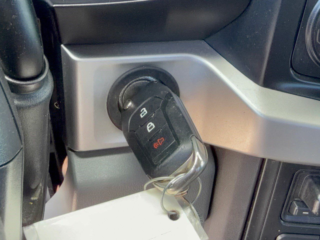 Used 2023 Ford F350 XL w/ 360-Degree Camera Package AWD/4WD image 20