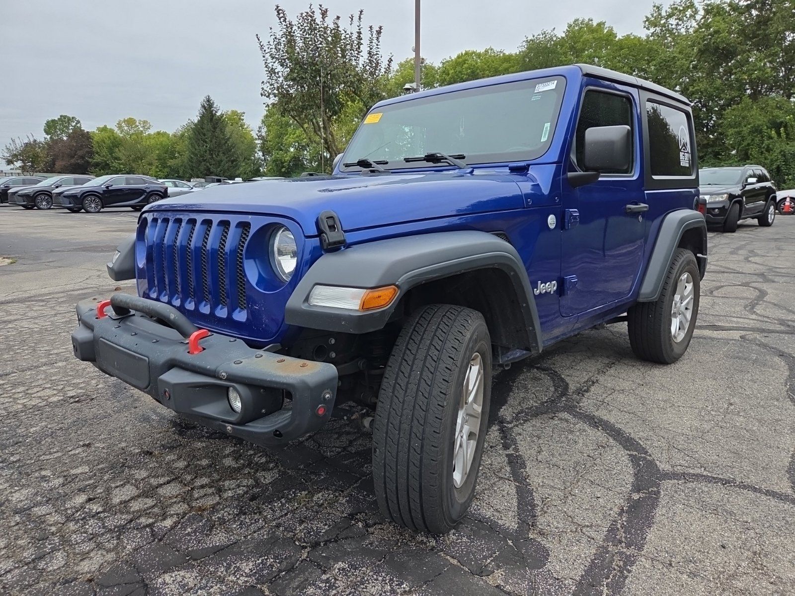 Used 2019 Jeep Wrangler Sport AWD/4WD image 9