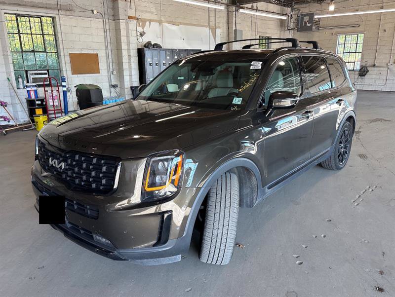 Used 2022 Kia Telluride SX w/ Nightfall Edition Package AWD/4WD image 5