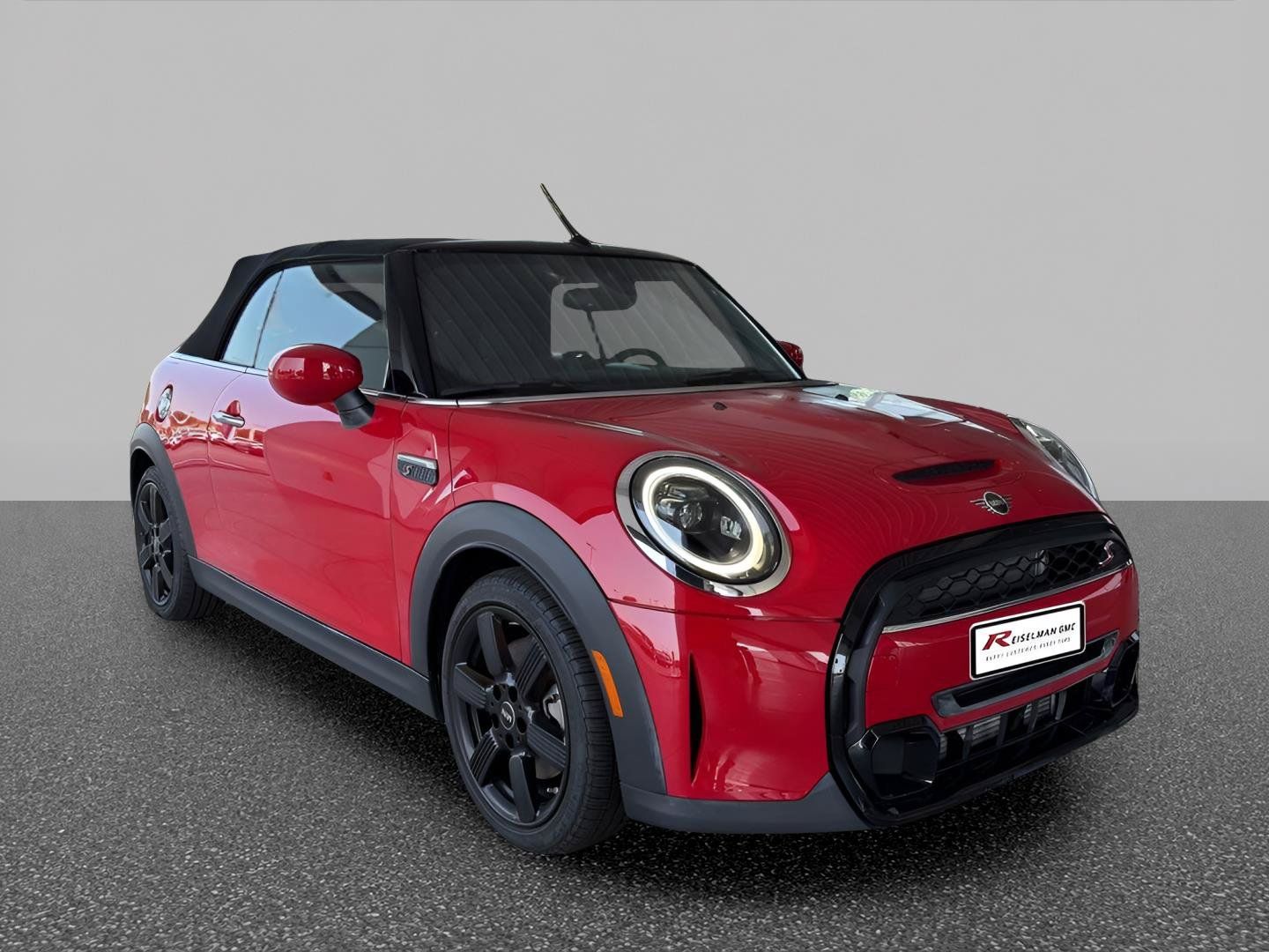 Used 2024 MINI Cooper S FWD image 3