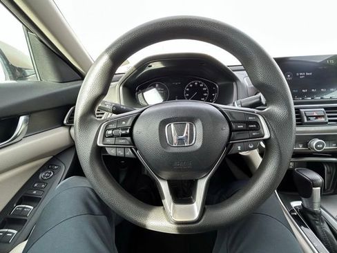 Used 2020 Honda Accord LX image 22