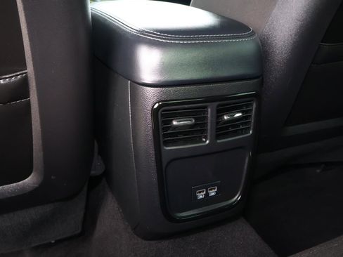 Used 2022 Dodge Charger R/T w/ Blacktop Package image 12