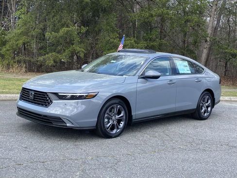 New 2026 Honda Accord EX-L image 1
