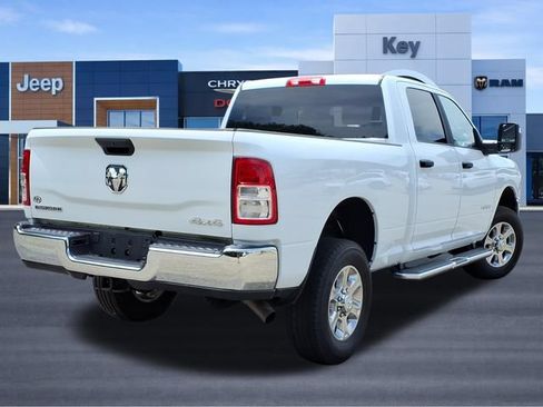 Used 2024 RAM 2500 Big Horn AWD/4WD image 5