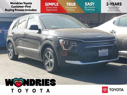 Used 2025 Kia Niro LX