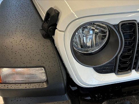 New 2026 Jeep Wrangler Sport S image 13