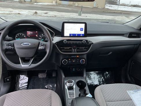 Used 2022 Ford Escape SE image 27